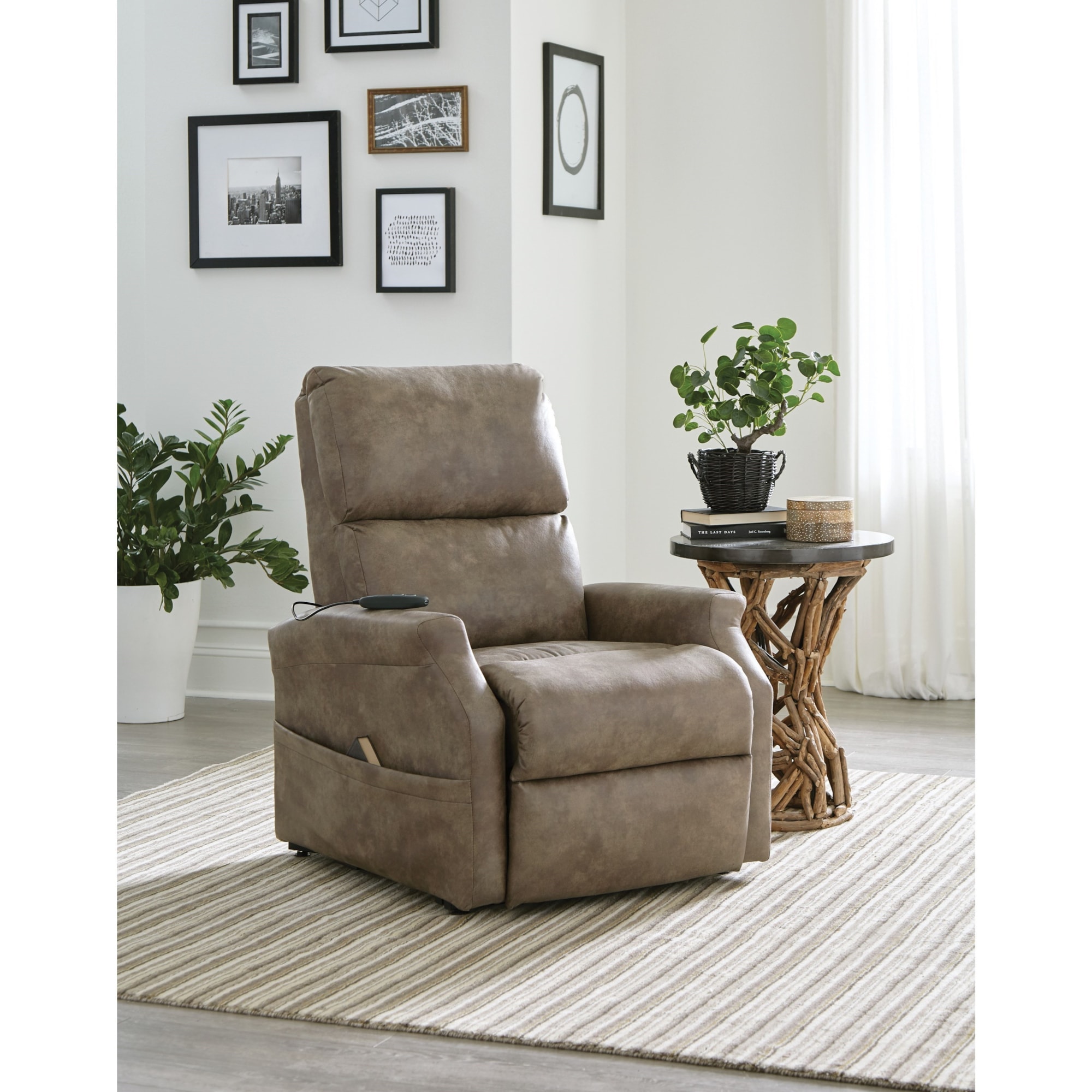Catnapper Brett 4899 Power Lift Lay Flat Recliner Brown Squirrel Furniture Lift Chairs